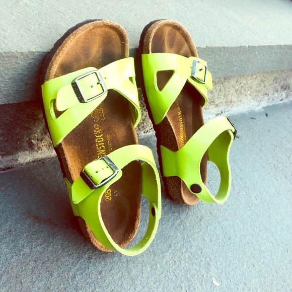 kids birkenstock shoes